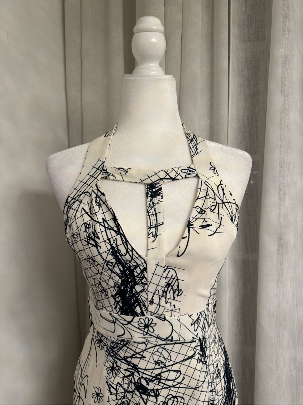 Cushnie Et Ochs Sexy Midi Halter Dress with Artistic Black Sketch Print - Picture 5 of 12